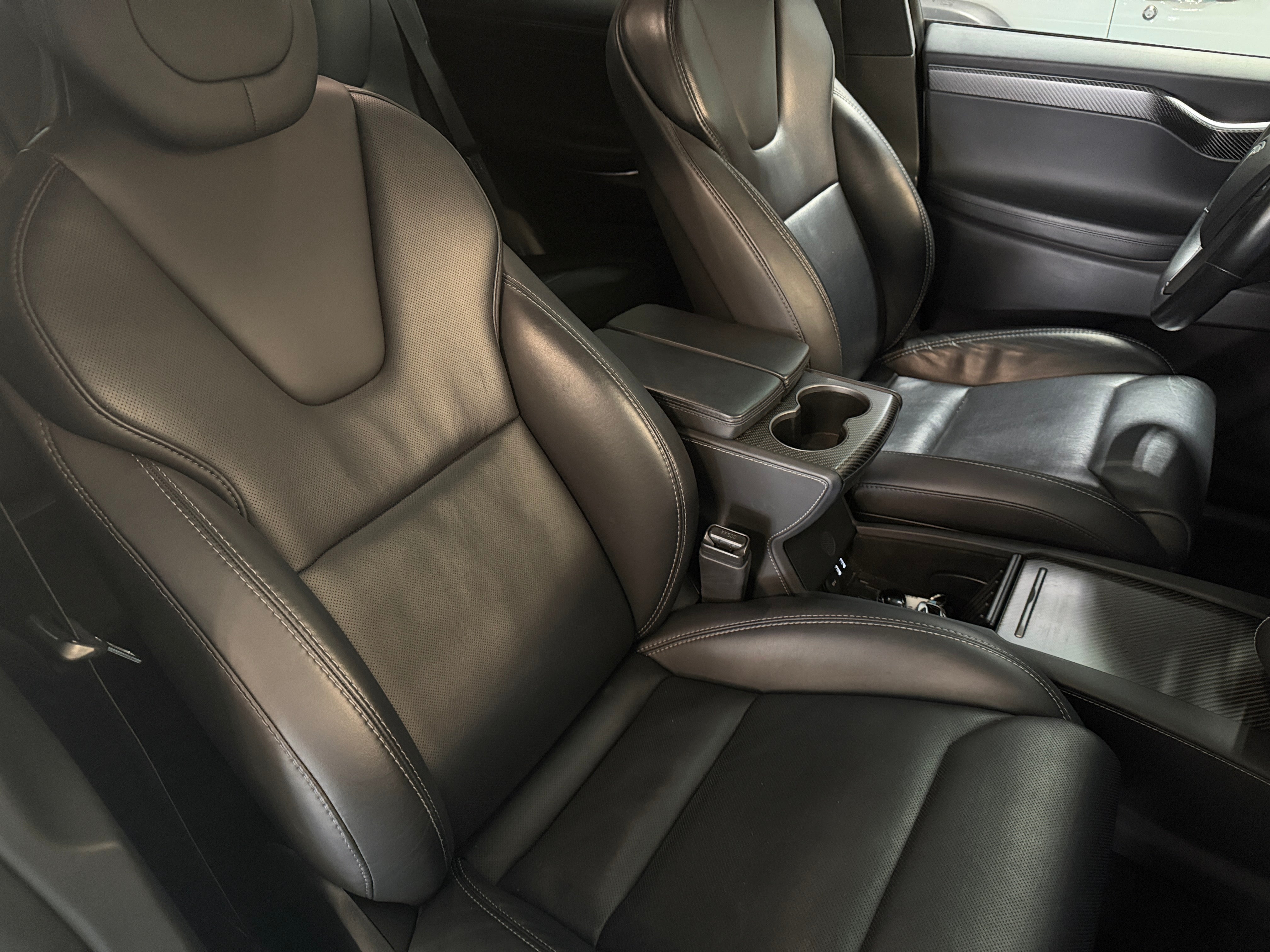 tesla model x 2019 5YJXCDE43KF153713 image tesla model x 2019 5YJXCDE43KF153713 image